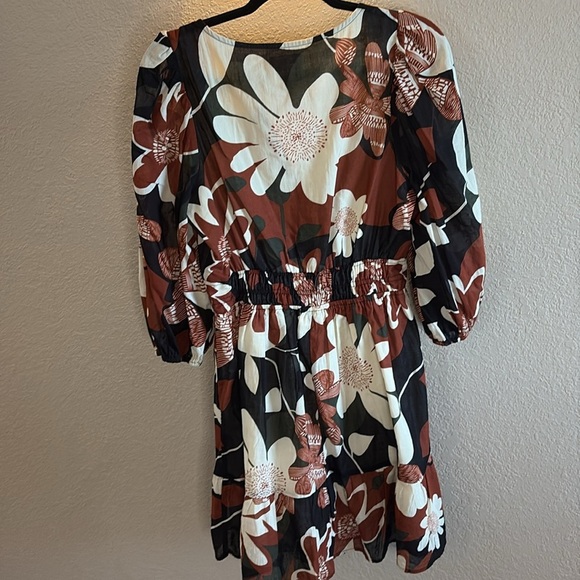 Umgee Floral Print Dress with 3/4 Sleeves/ Size Medium - Picture 8 of 8